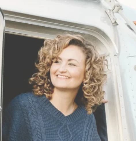 Jen, Co-Founder of The Wandering Sanctuary